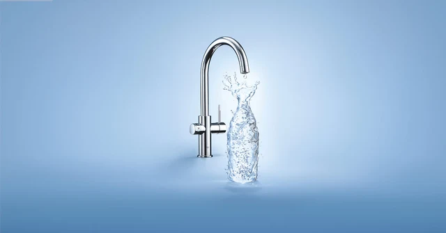 Spar penger, tid, energi og miljø ved å droppe vann på flaske – med Grohe Blue Home – armaturer får du perfekt nedkjølt kullsyrevann gjennom kun et enkelt trykk på krana!